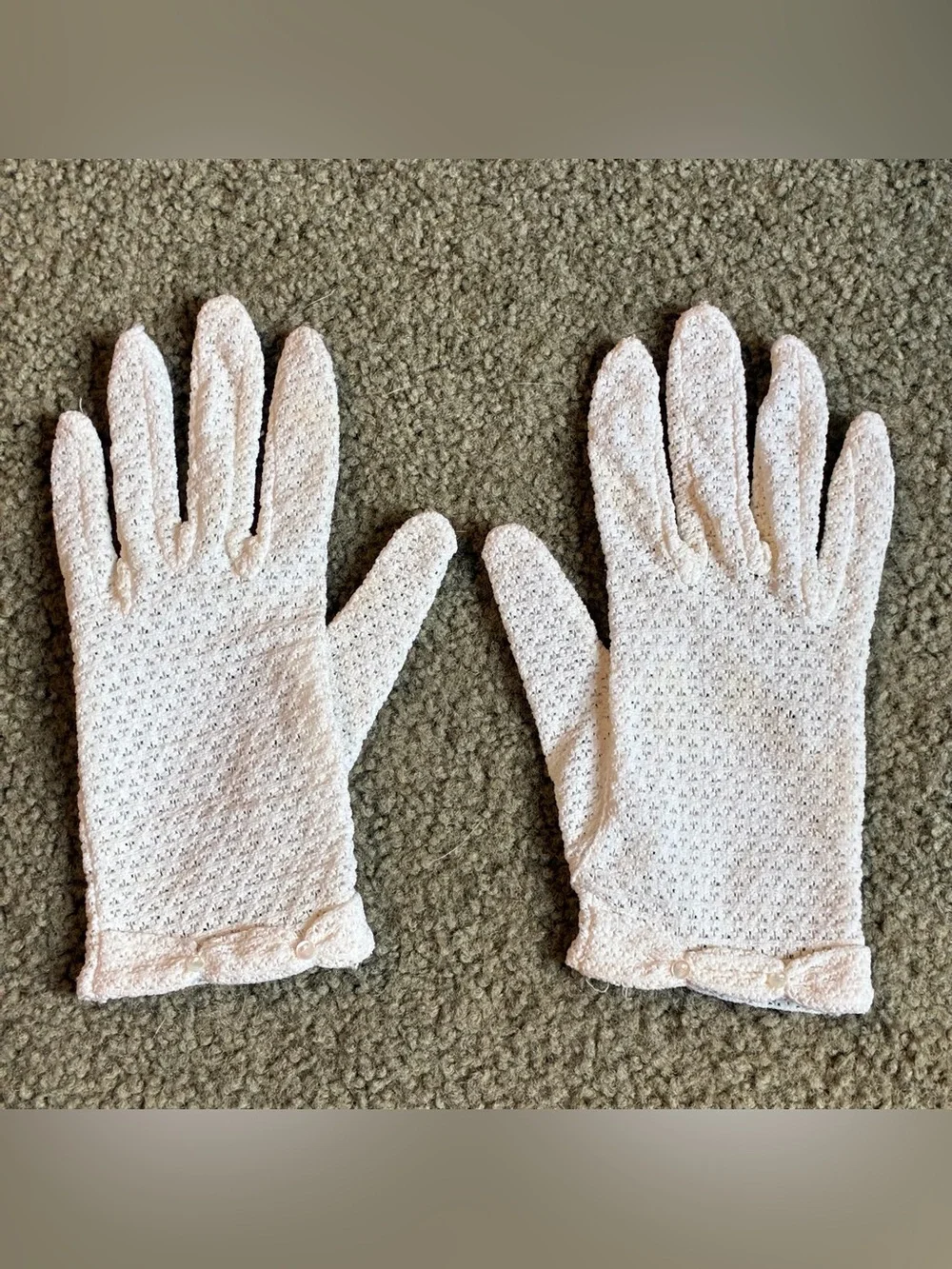 Womens XS Ivory Textured Stretchy Mesh Dress Gloves Costume Party Driving Formal